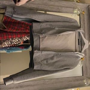 Grey cropped zipped hoody